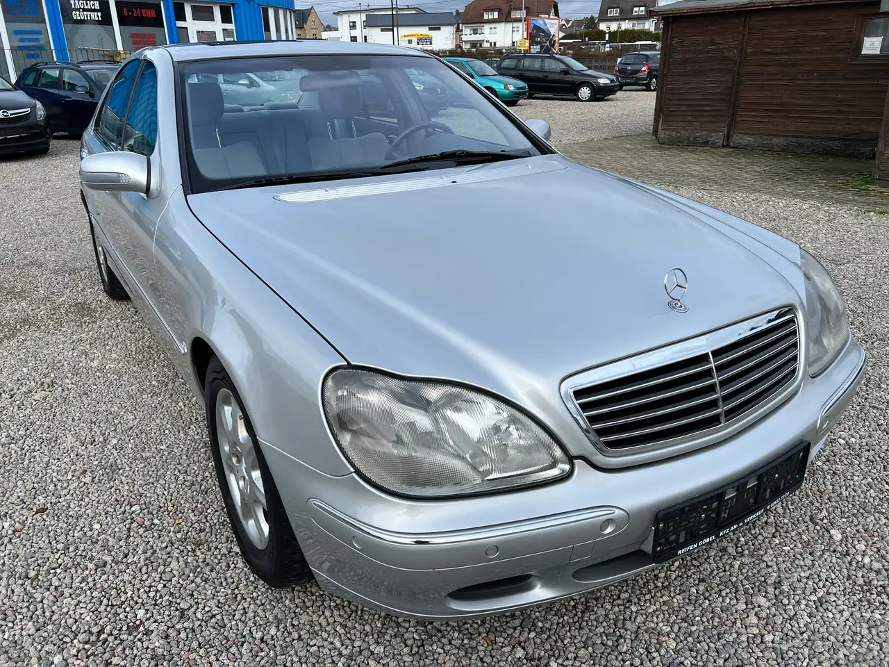 Mercedes-Benz S 320 (220.065), foto 1