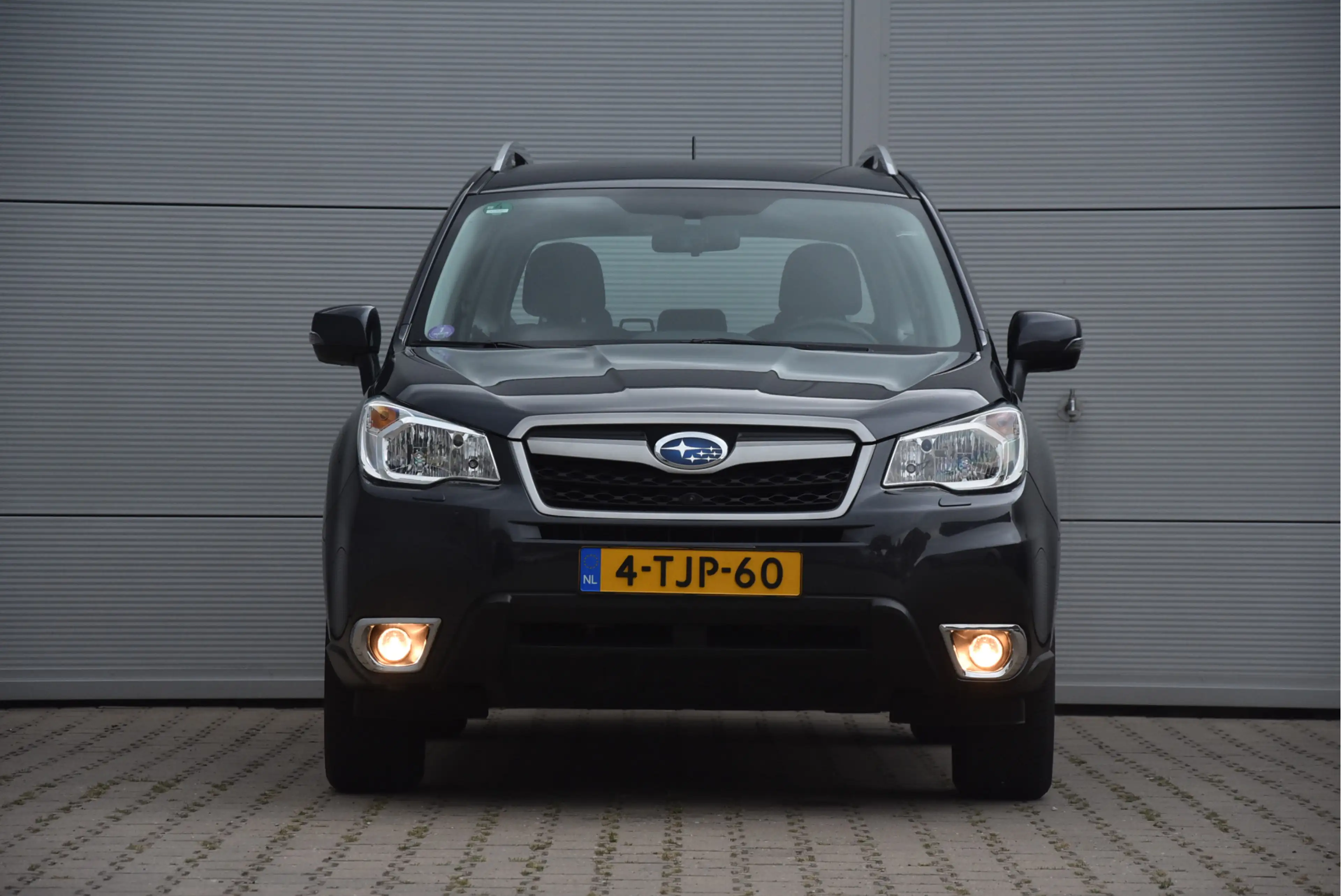 Subaru Forester 2.0 Luxury — photo 8