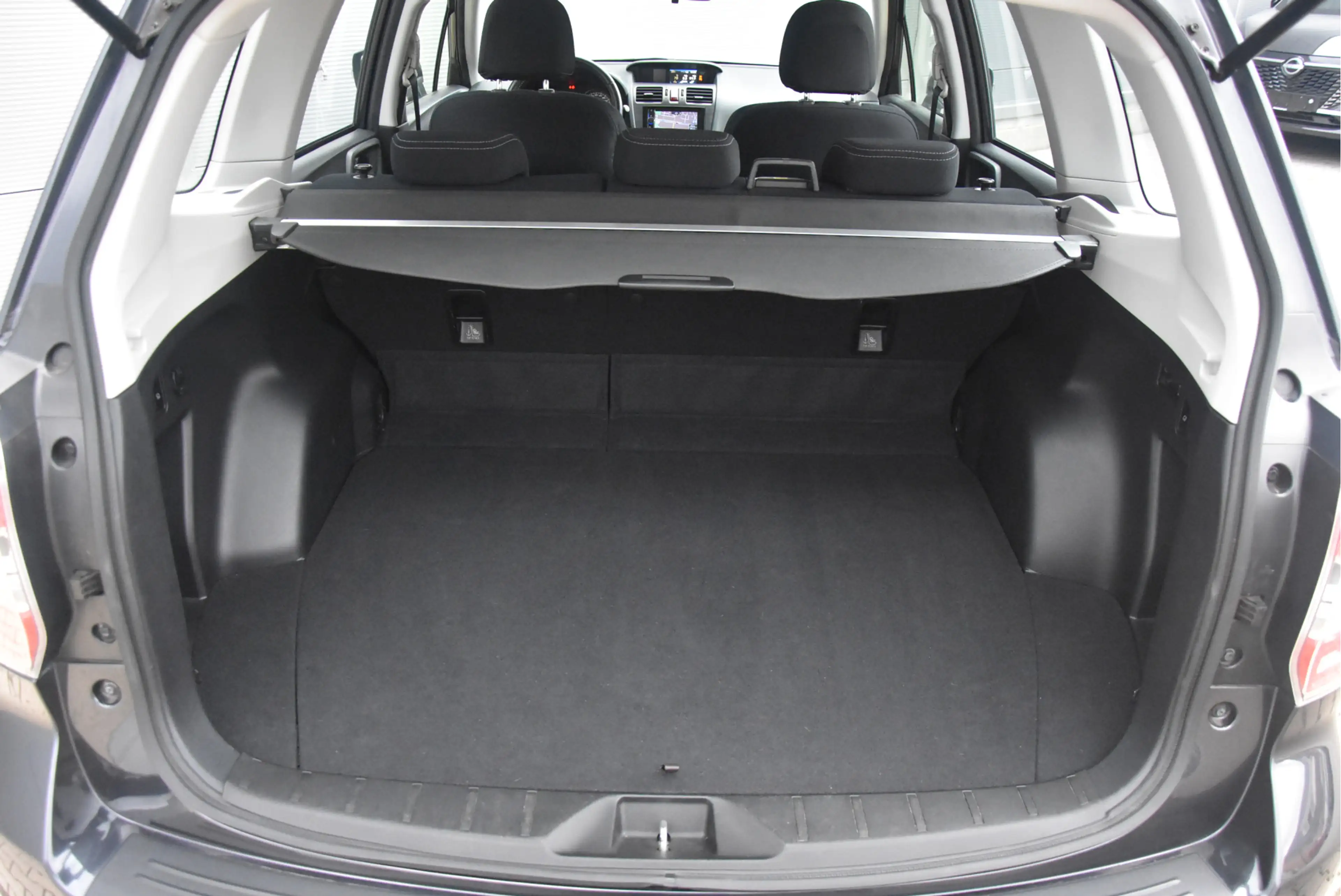 Subaru Forester 2.0 Luxury — photo 6