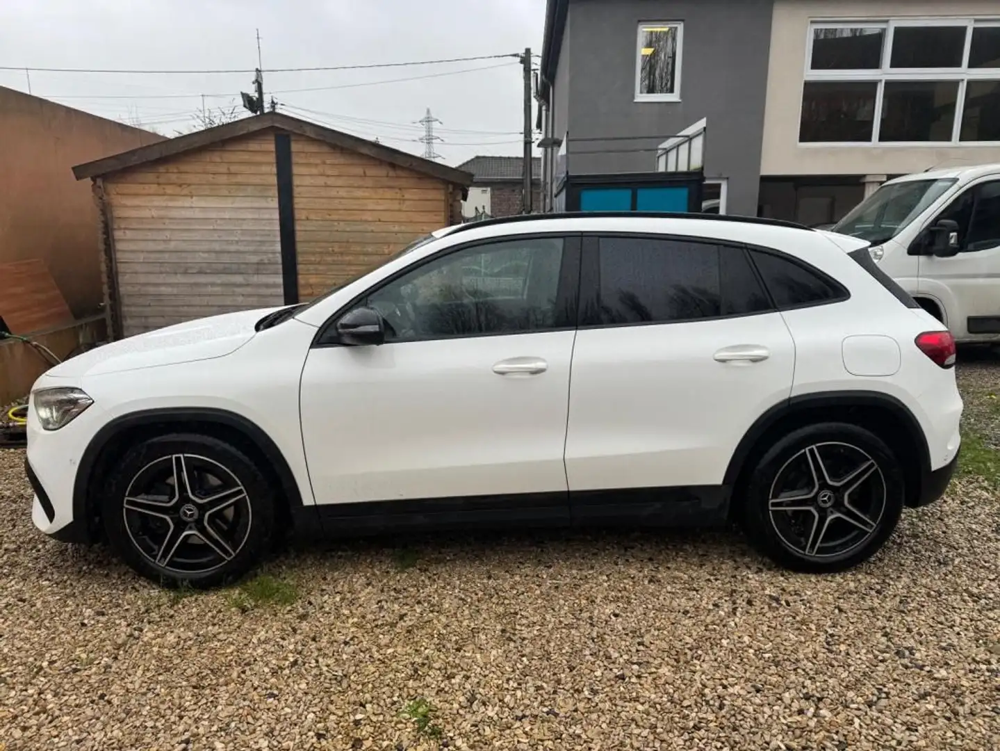 Mercedes-Benz GLA 220 Classe 220d 4 Matic amg Line Weiß - 2