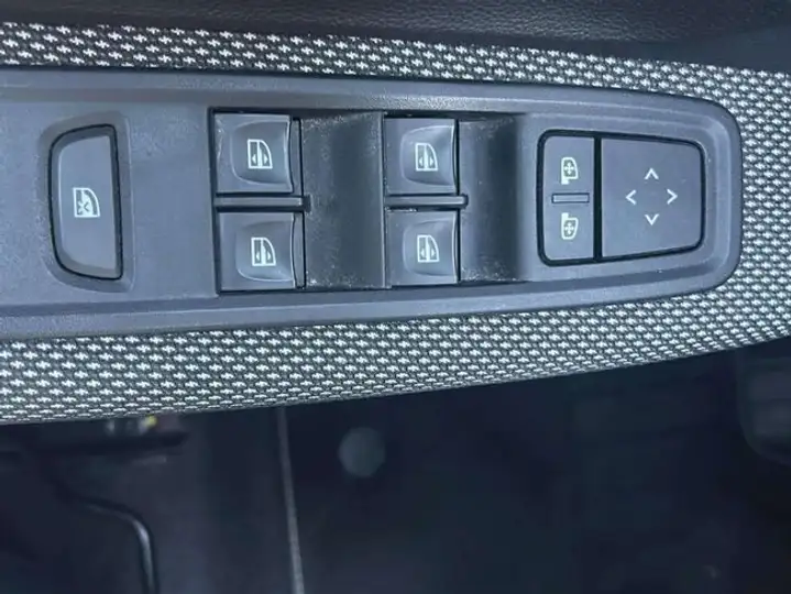 Dacia Sandero Stepway Comfort ECO-G (2021) 2021, foto 45