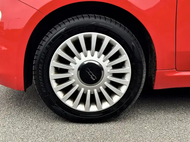 Fiat 500 view 3