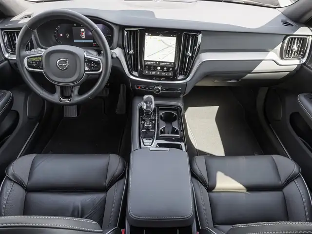 Volvo V60 view 10