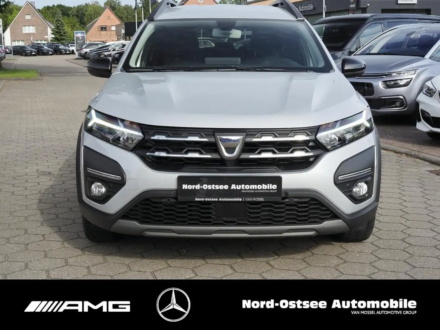 Dacia Jogger 1.0 Extreme+  NAVI KAMERA TEMPO SHZ Gris - 2