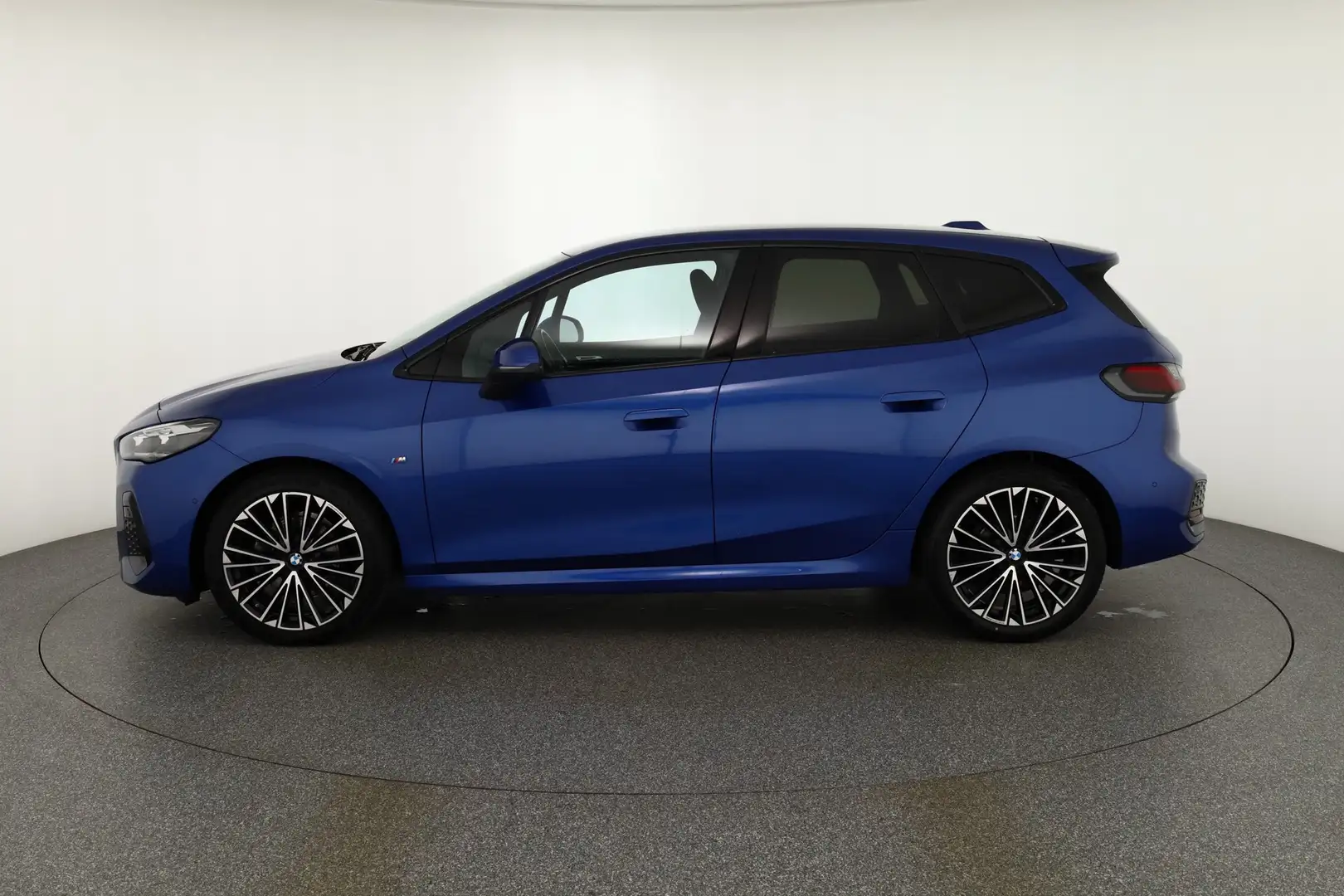 BMW 218 218i Active Tourer M Sport AHK Head-Up Kamera Bleu - 2