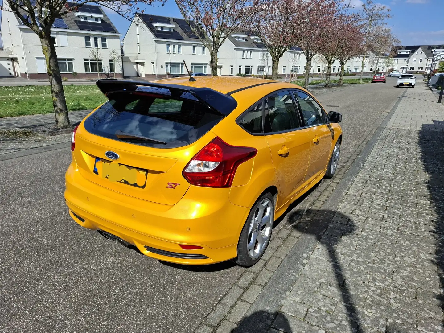 Ford Focus 2.0 EcoB. ST-3 Geel - 2