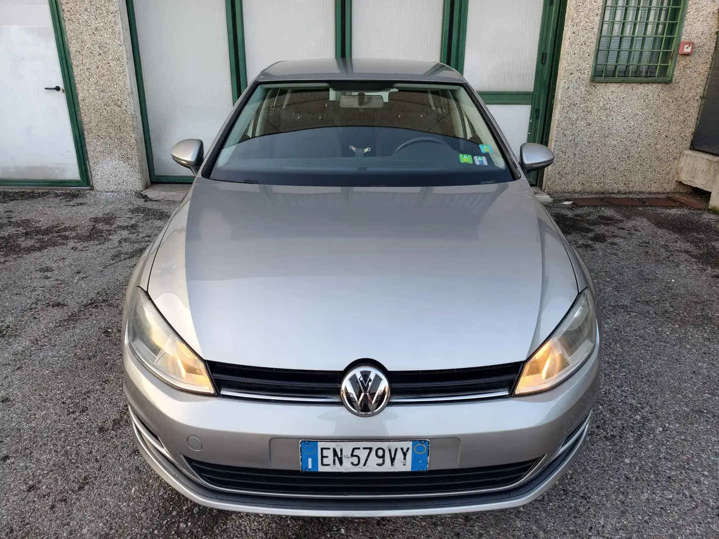 Volkswagen Golf 1.4 BENZINA NEOPATENTATI 5 PORTE 99000 KM 2013 Gris - 2