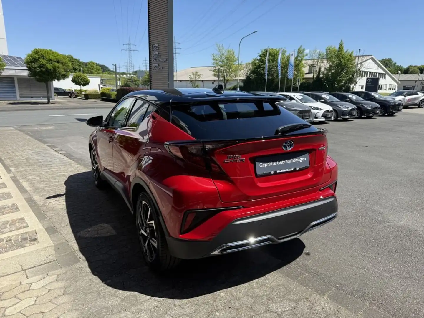 Toyota C-HR 2.0 Hybrid Team Deutschland Rouge - 2