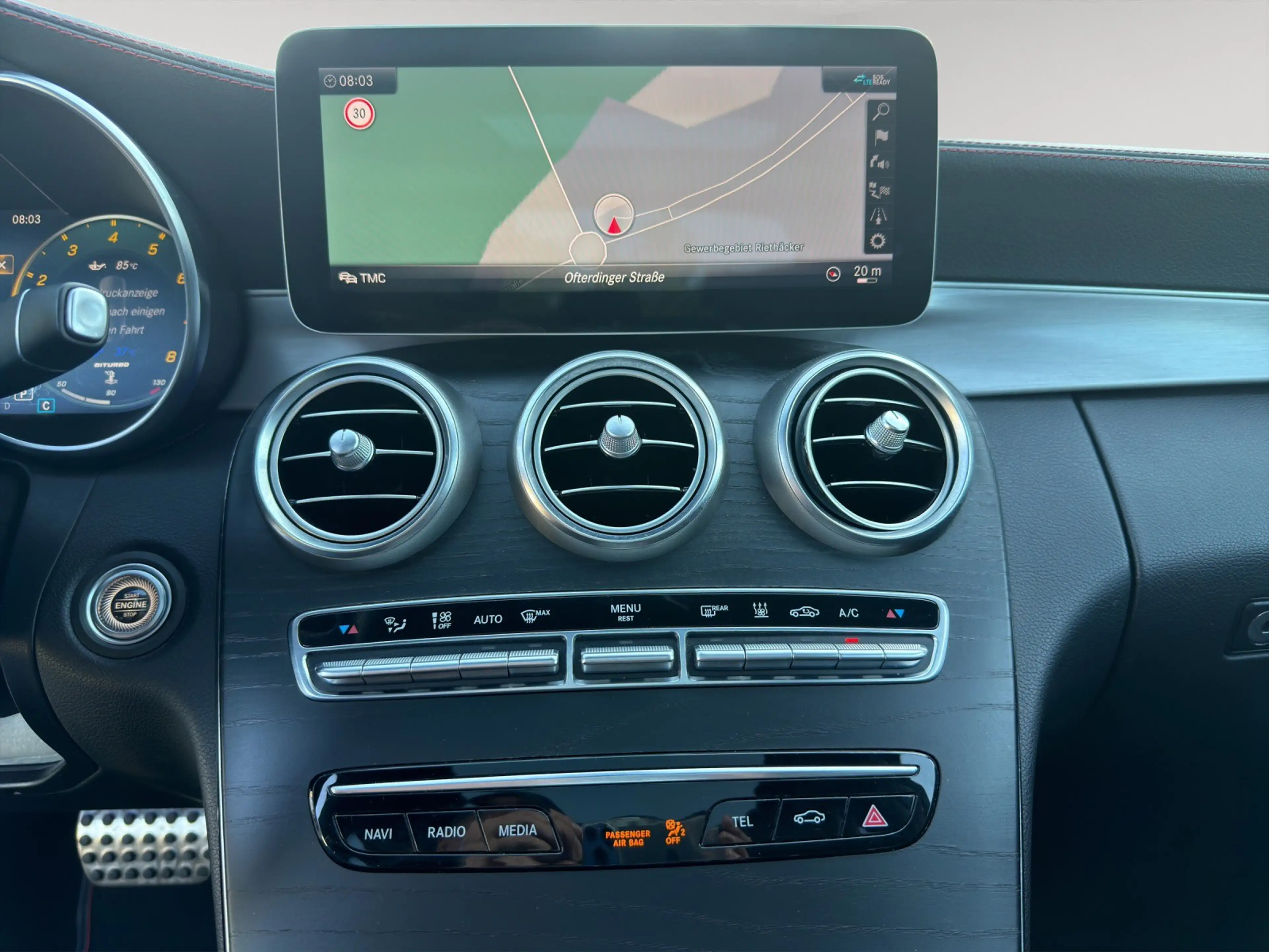 Mercedes-Benz C 43 AMG PANO/BURMESTER/NAVI/STH/LEDER/RFK — photo 13