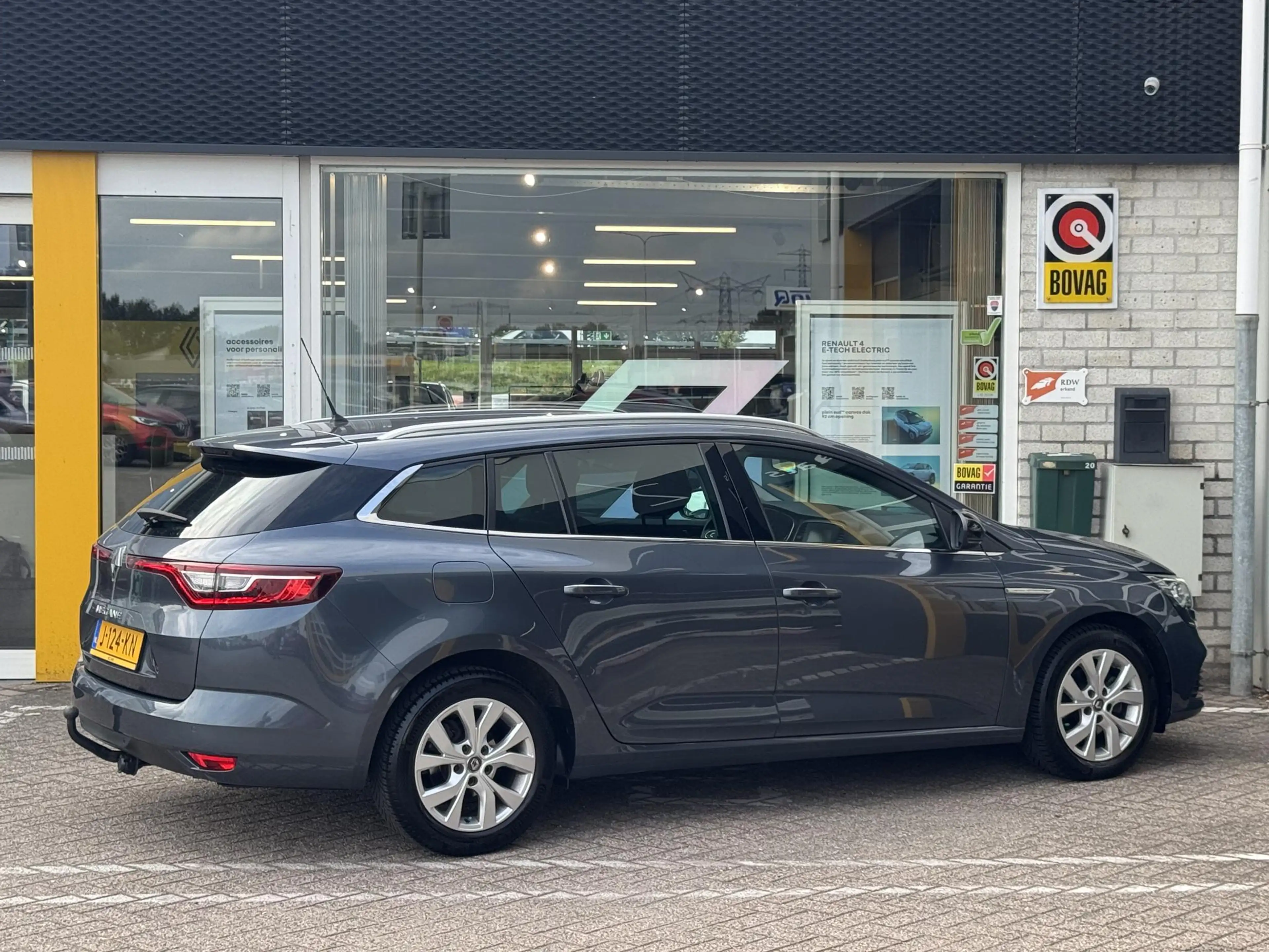 Renault Megane Estate 1.3 TCe Limited | NAP | Trekhaak | Limited — photo 2