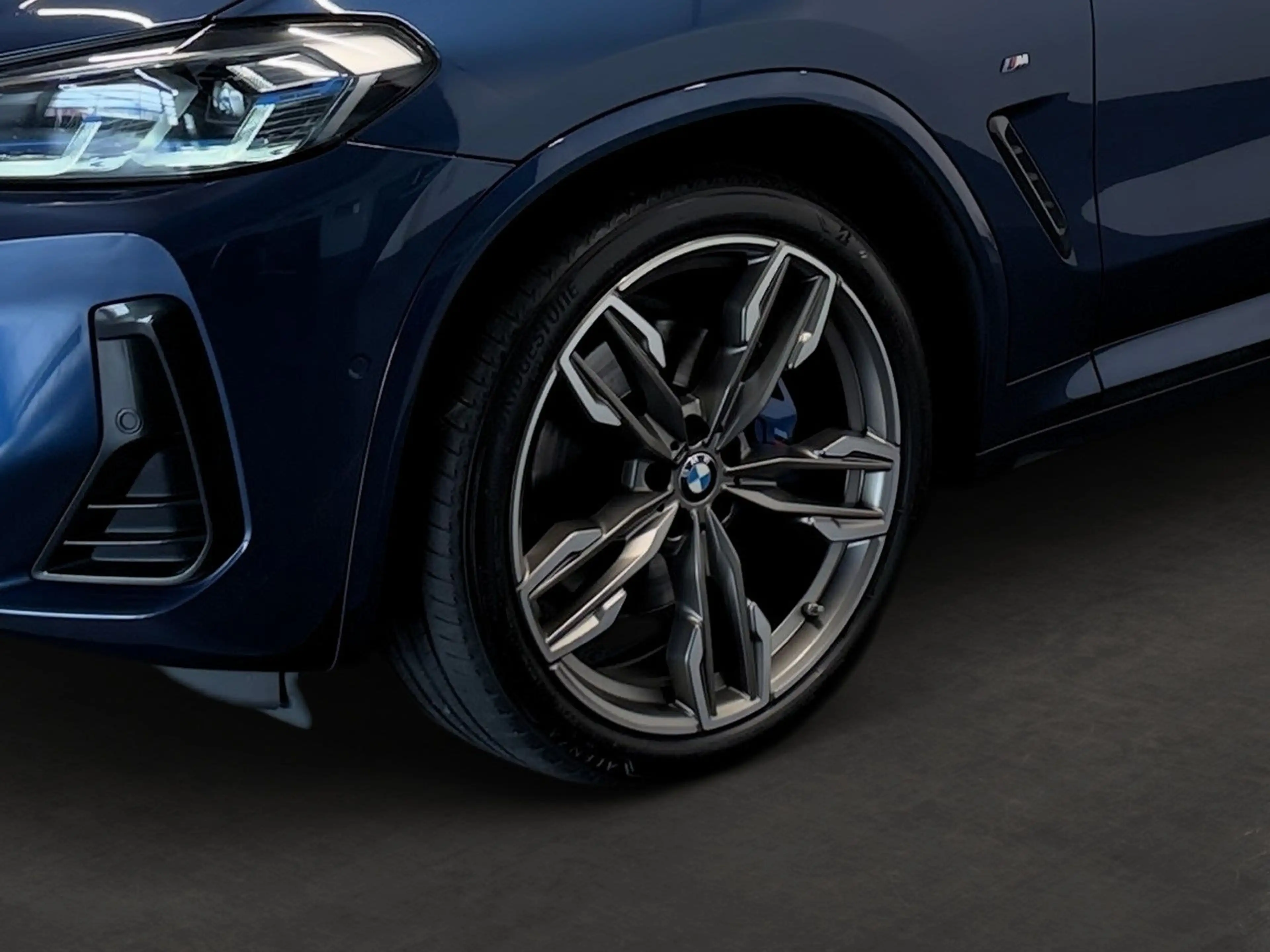 BMW X3 M Sport 40d kostenloses Servicepaket — photo 13