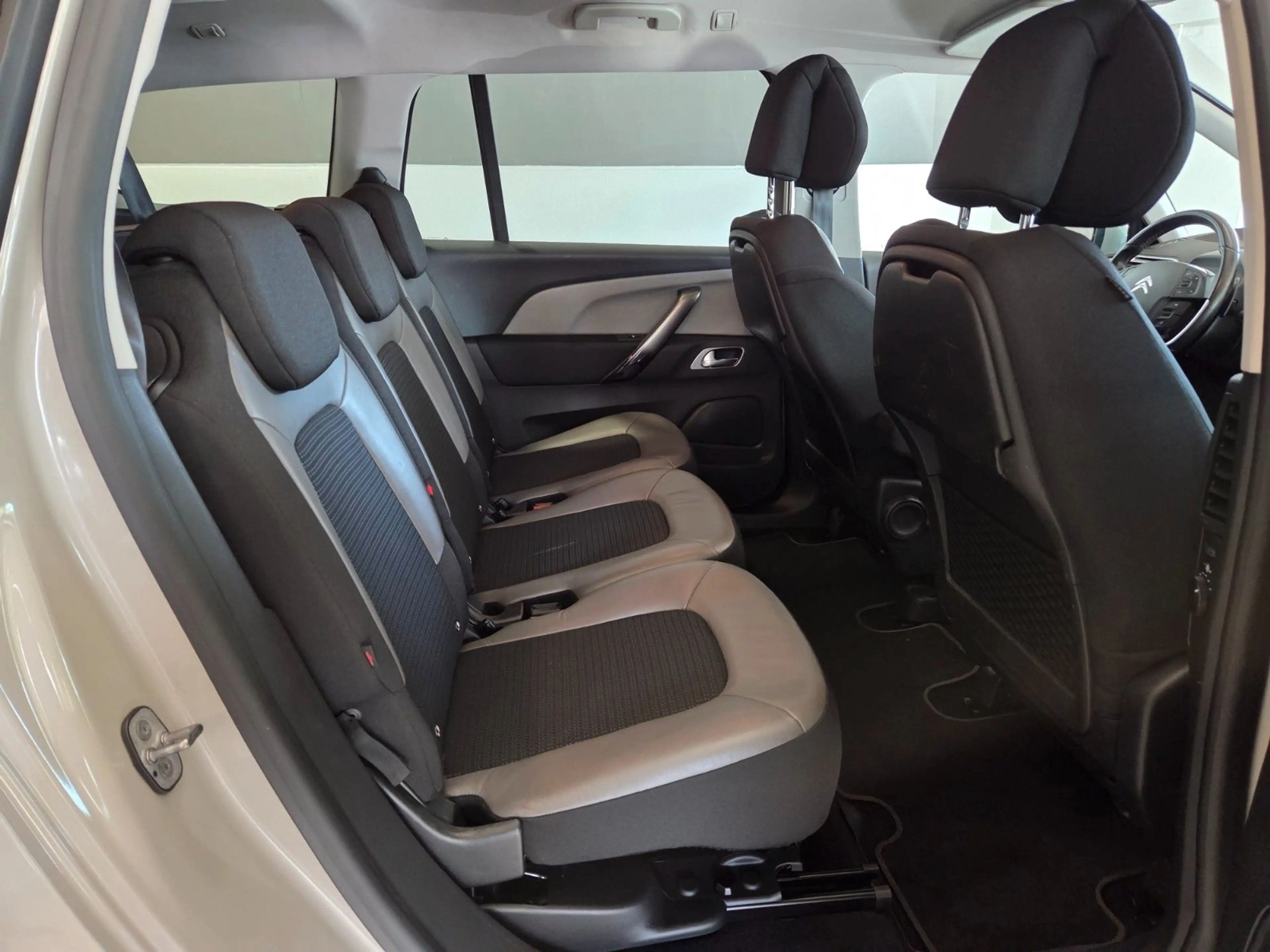 Citroen Grand C4 Picasso /Spacetourer Shine**AUTOMATIK** — photo 13