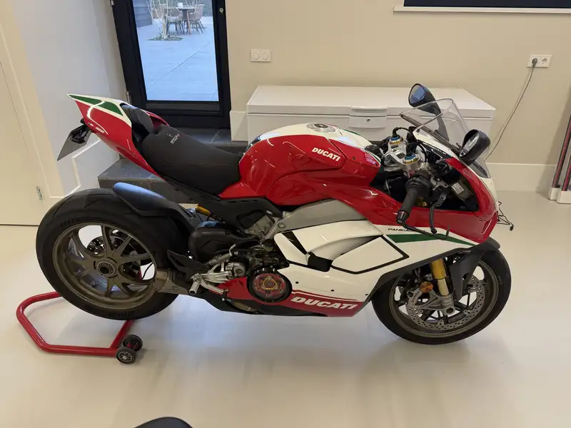 Ducati Panigale V4 - foto 3