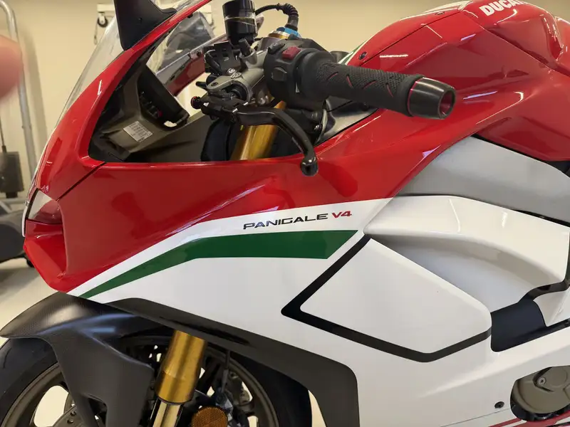Ducati Panigale V4 - foto 5