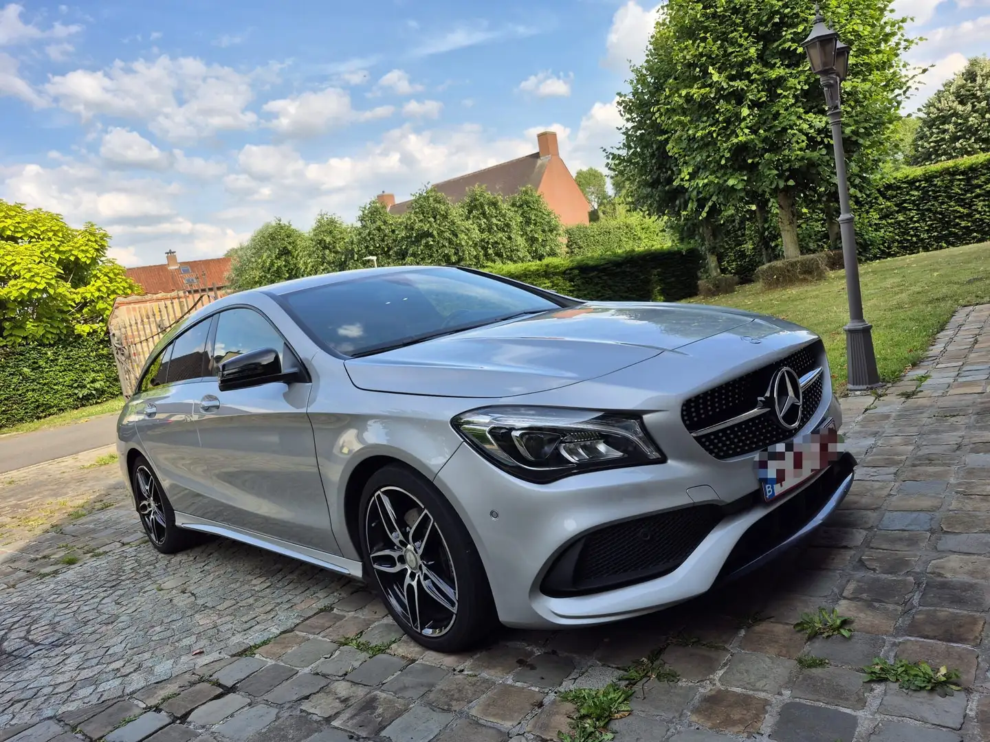 Mercedes-Benz CLA 180 Shooting break Zilver - 2
