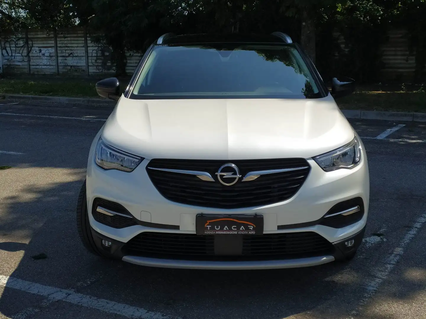 Opel Grandland X Ultimate 1.5 D 120th anniversario Weiß - 2