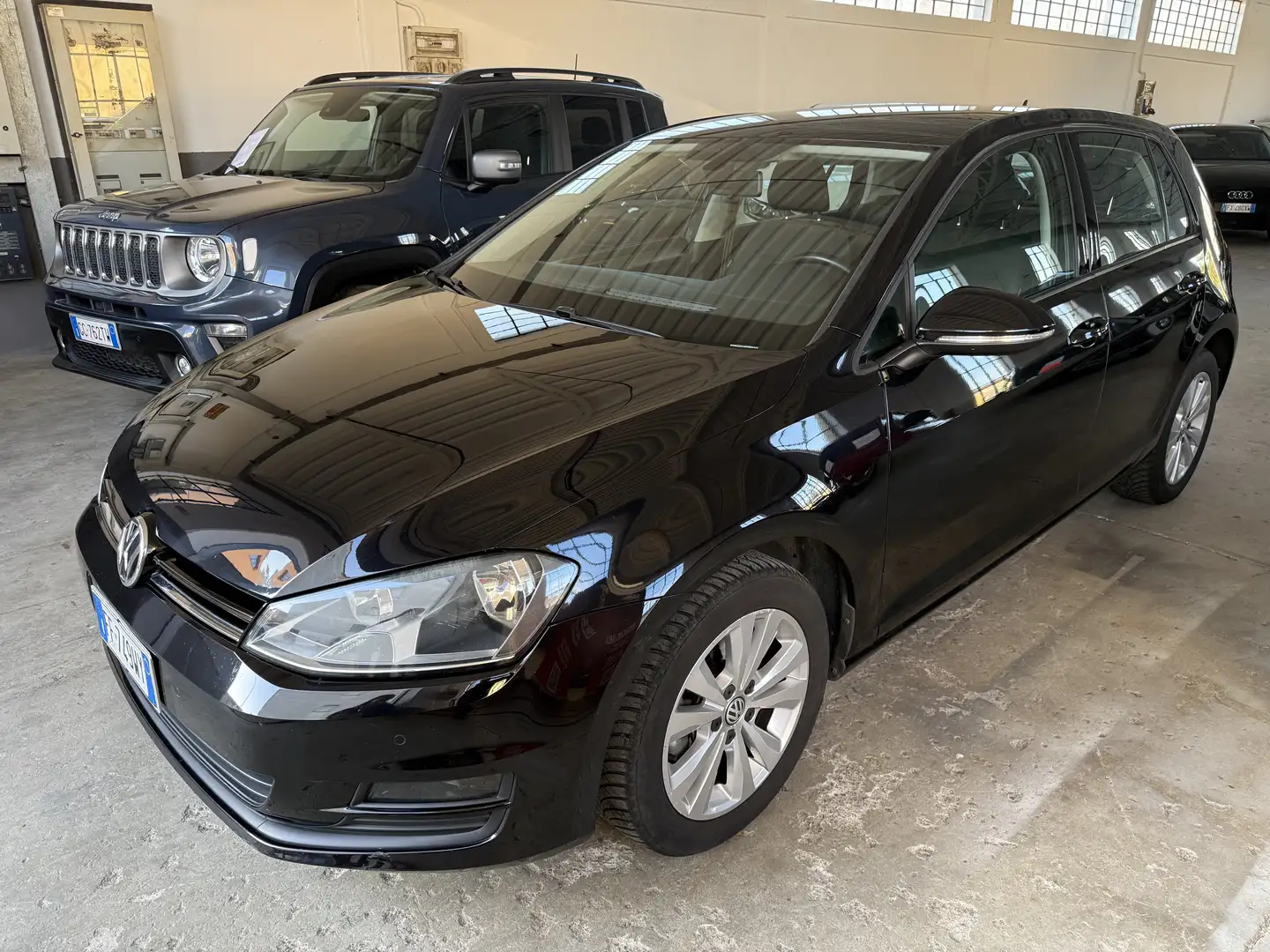 Volkswagen Golf 5p 1.6 tdi Business 110cv dsg UNICO PROP TAGLIANDI Nero - 2