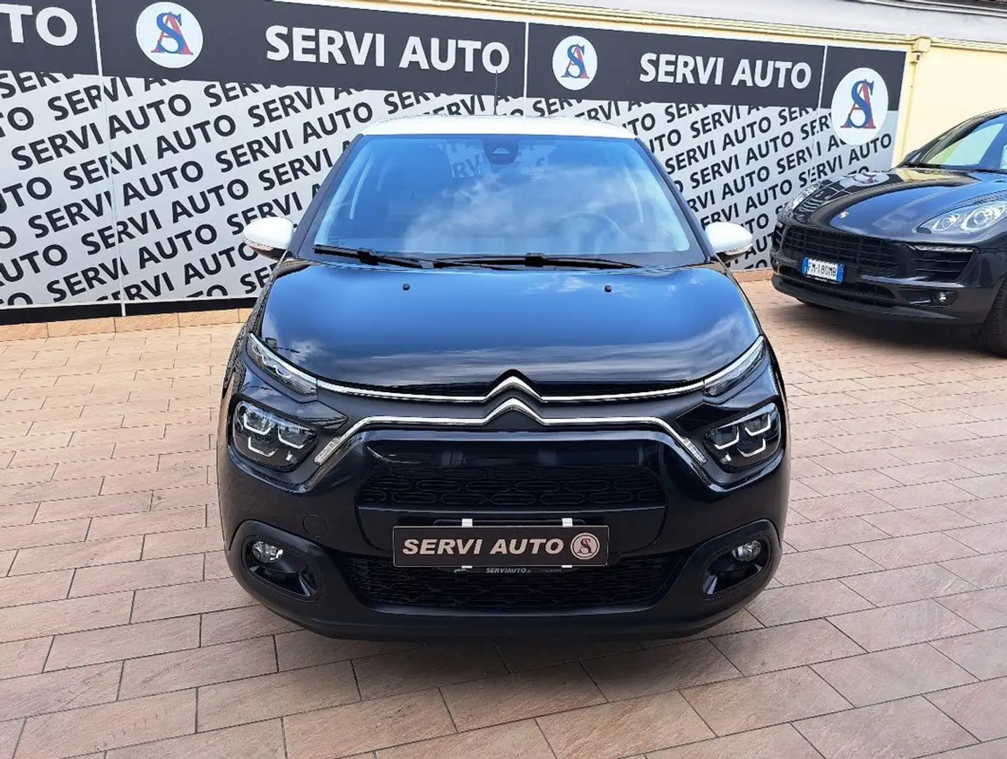 Citroen C3 PureTech 110 S&S Max Negro - 2