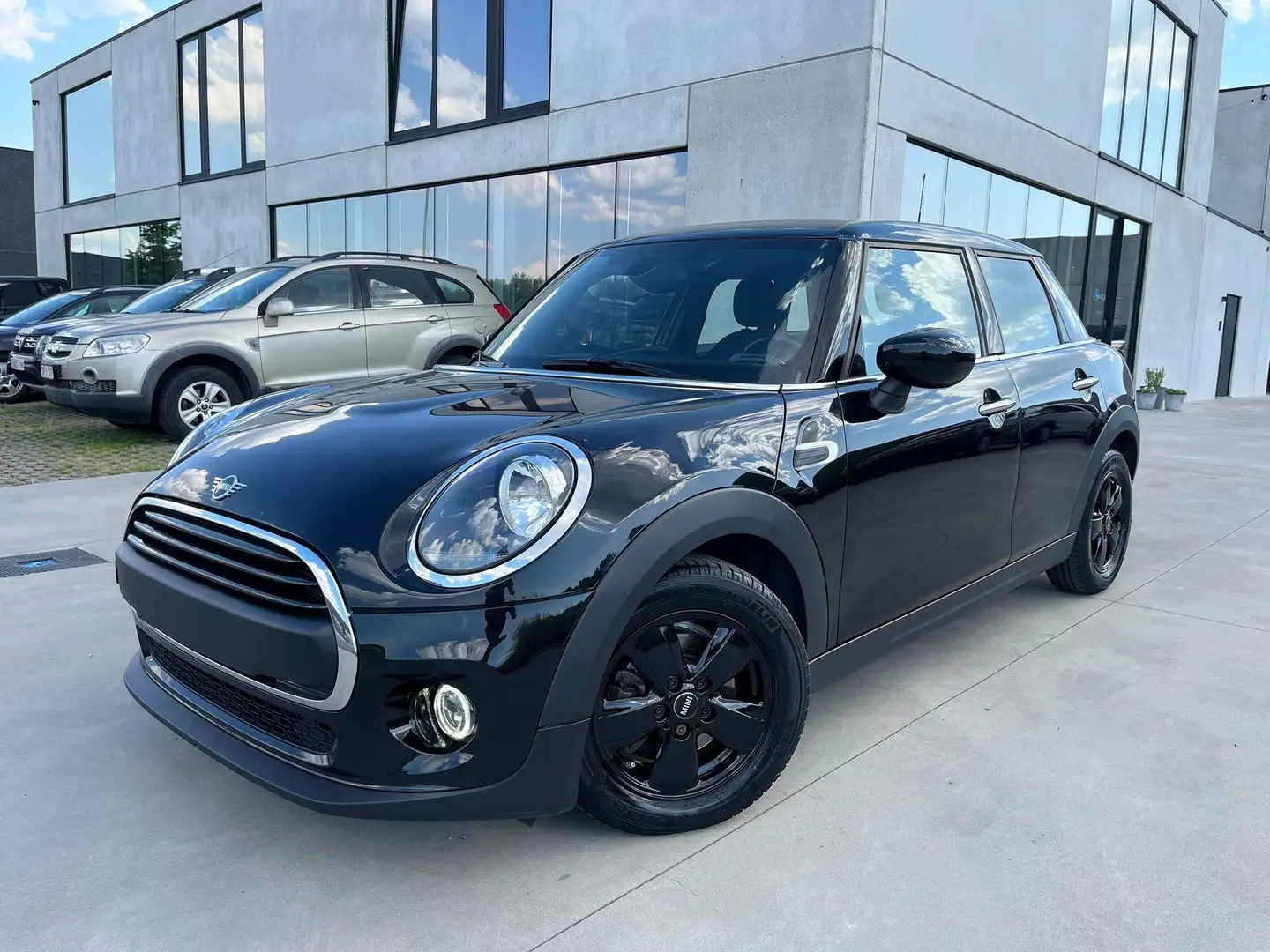 MINI One 5d 2021 1.5benzine/LED cockpit/Navi/PDC/Garantie Noir - 1