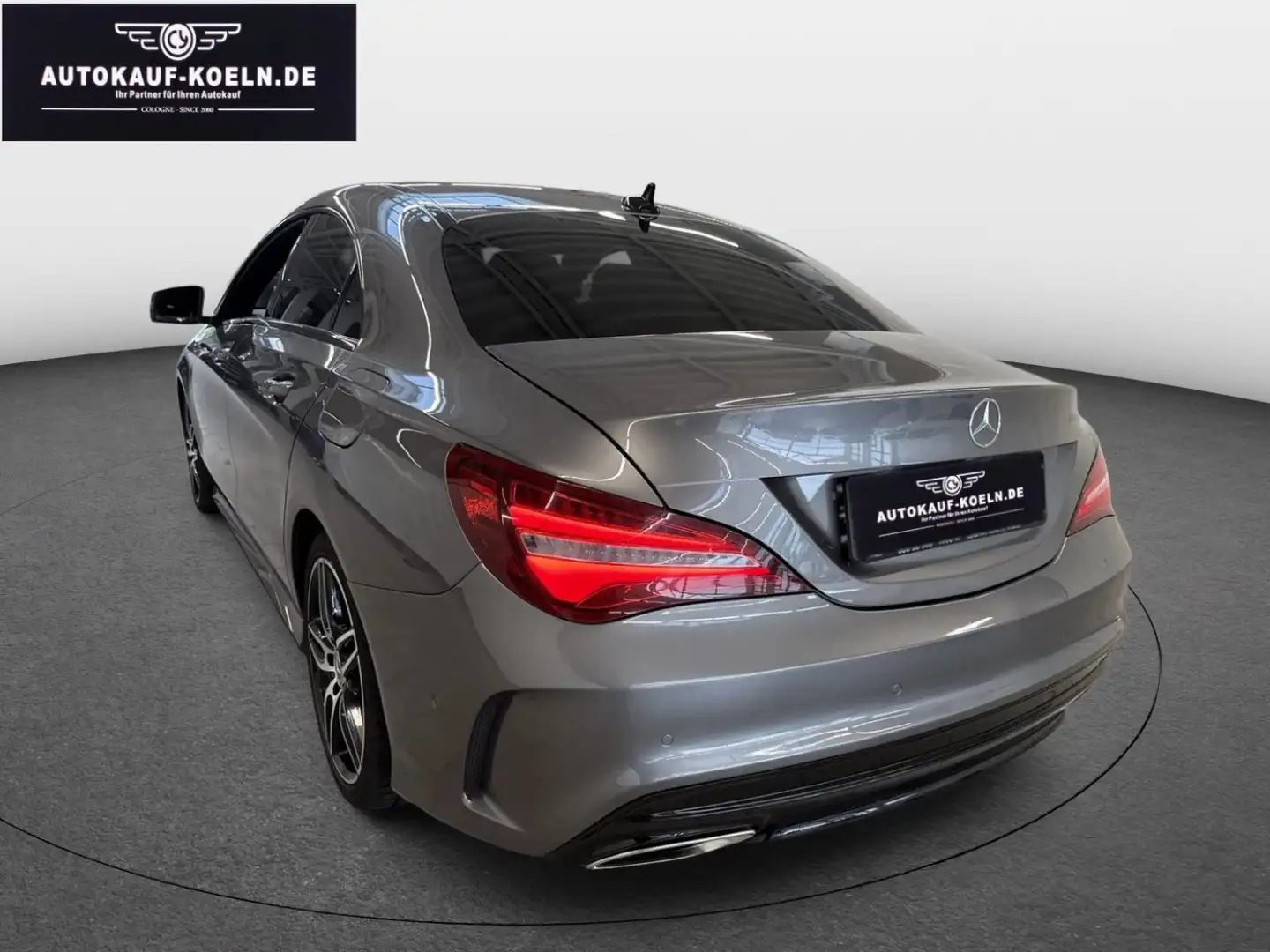 Mercedes-Benz CLA 200 7G-DCT AMG Line/Leder/Navi/Alus Gris - 2