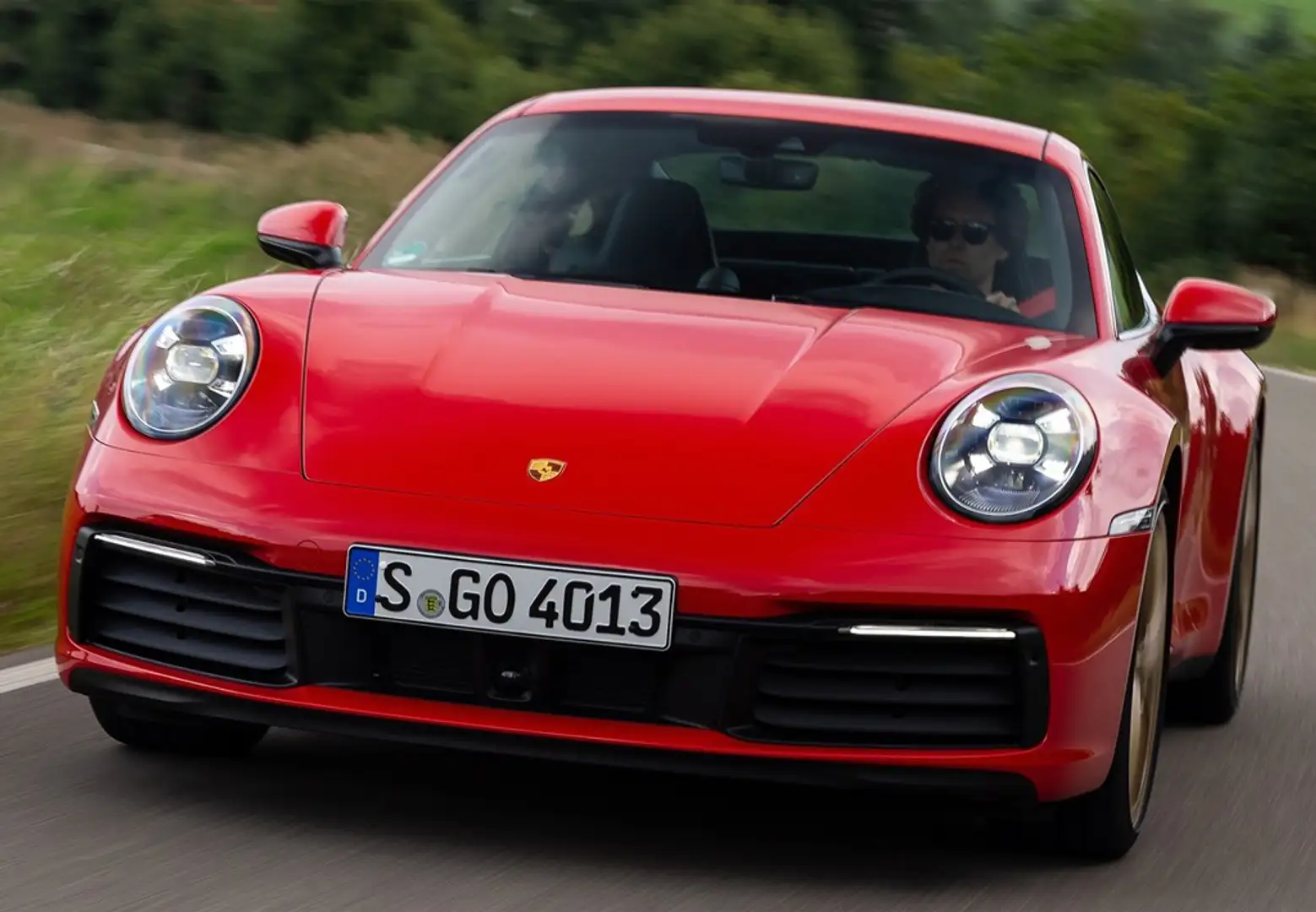 Porsche 911 Carrera GTS Cabriolet - 2