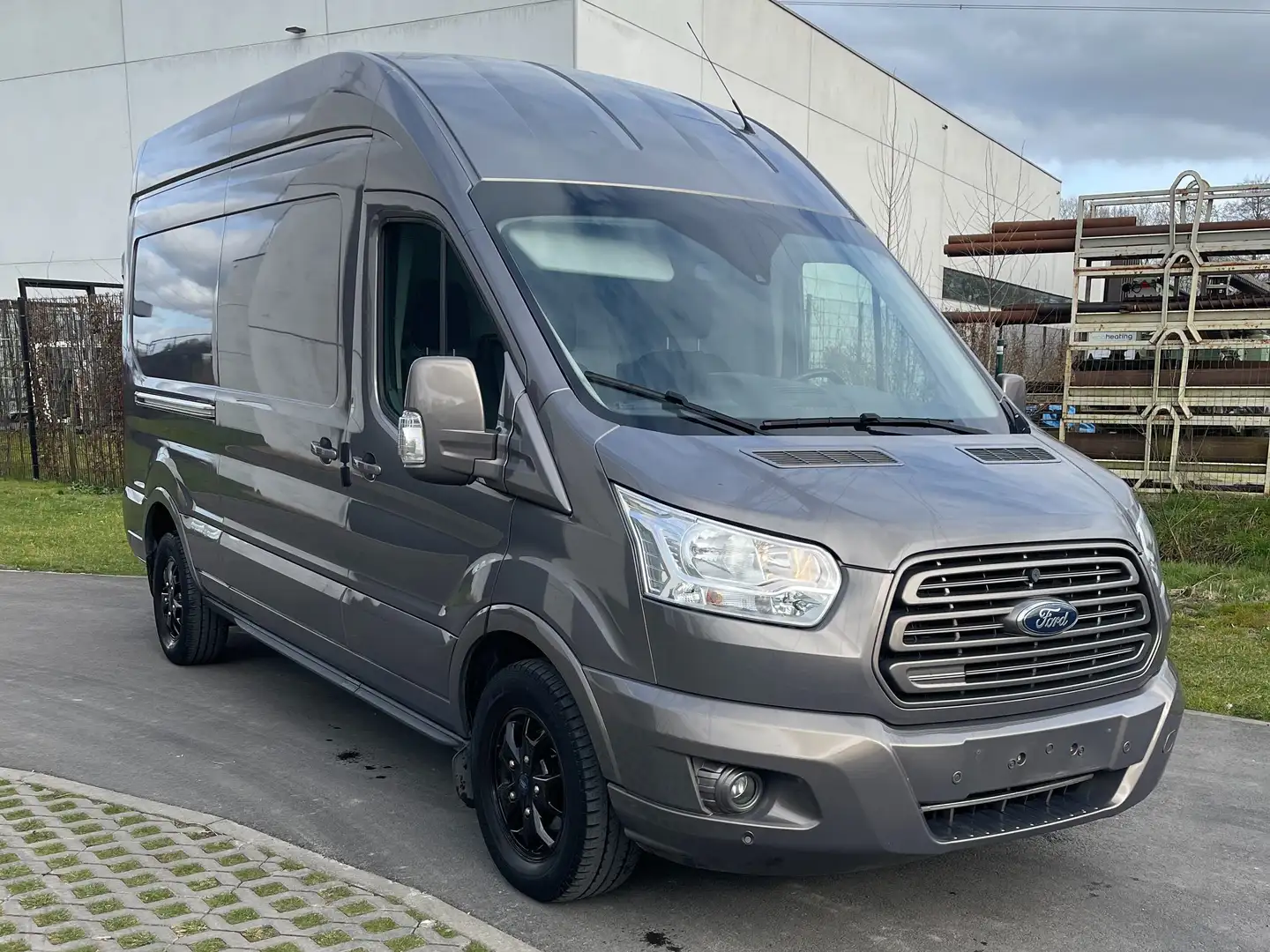 Ford Transit 2.0 TDCi L2H3 Trend Bruin - 2