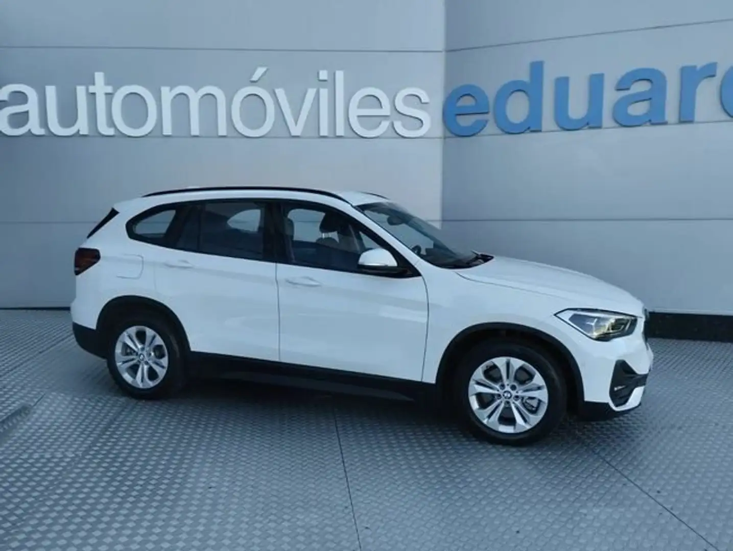 BMW X1 xDrive25eA Blanc - 1
