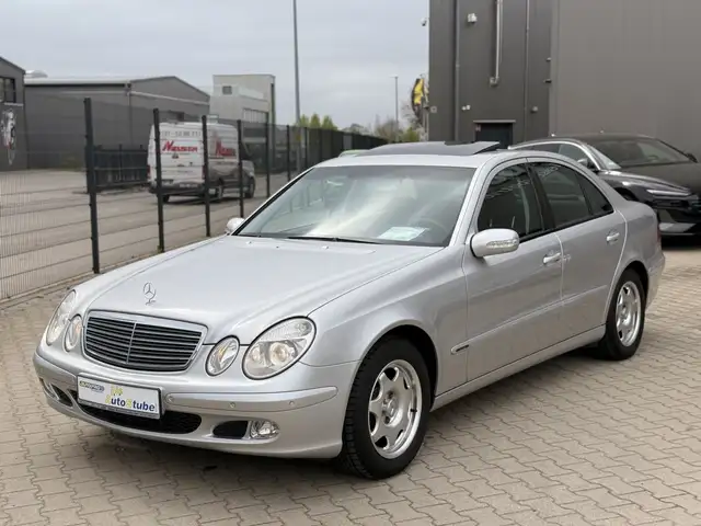 Mercedes-Benz E 200 CDI/2.Hd/Schiebedach/S-Heft/Tempomat/MFL/