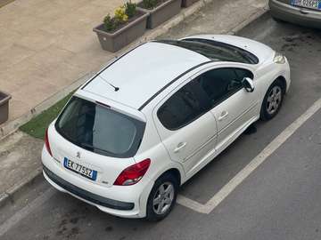 5p 1.4 hdi 8v Allure 70cv