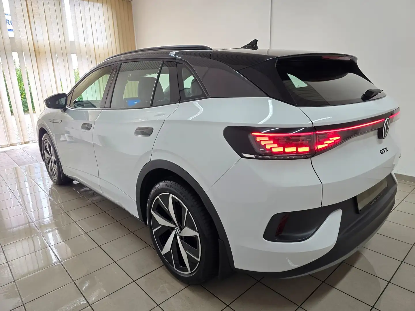 Volkswagen ID.4 GTX 4Motion IQ.Light CarPlay 20" 1.Hand Blanc - 2