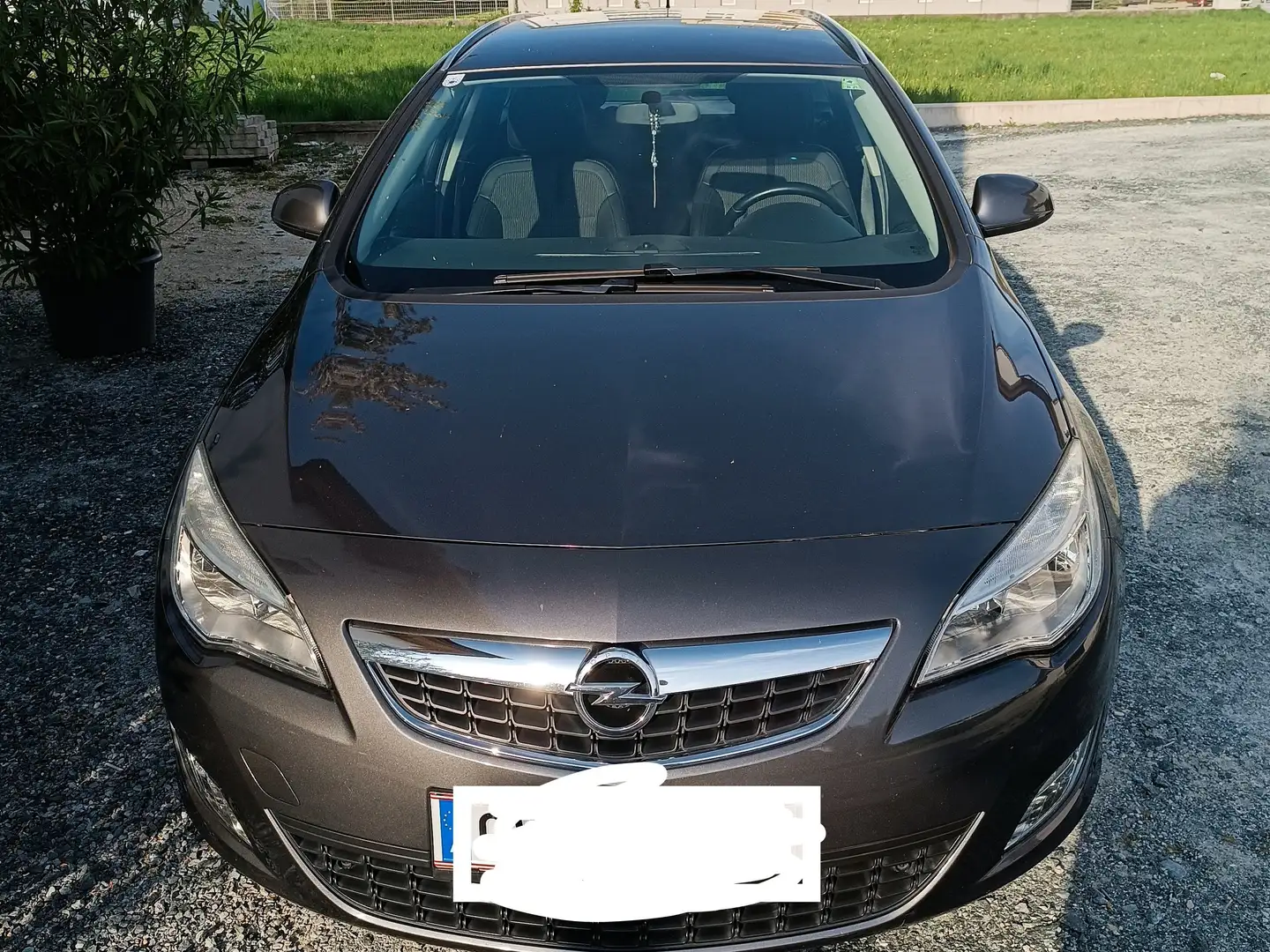 Opel Astra ST 1,4 Ecotec Cosmo Szary - 2