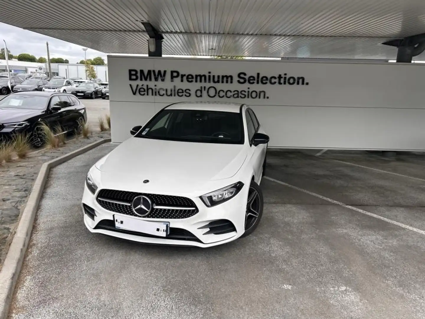 Mercedes-Benz A 200 200 163ch AMG Line 7G-DCT 9cv Blanc - 1