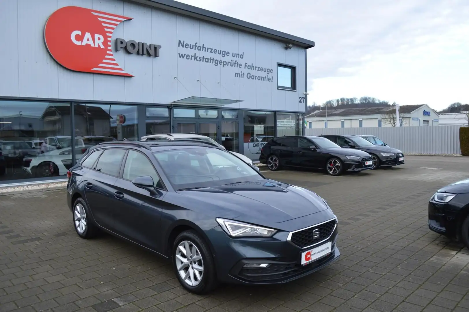 SEAT Leon Style*Virtual*Kamera*Pano*Navi*LED*ACC*AHK - 1