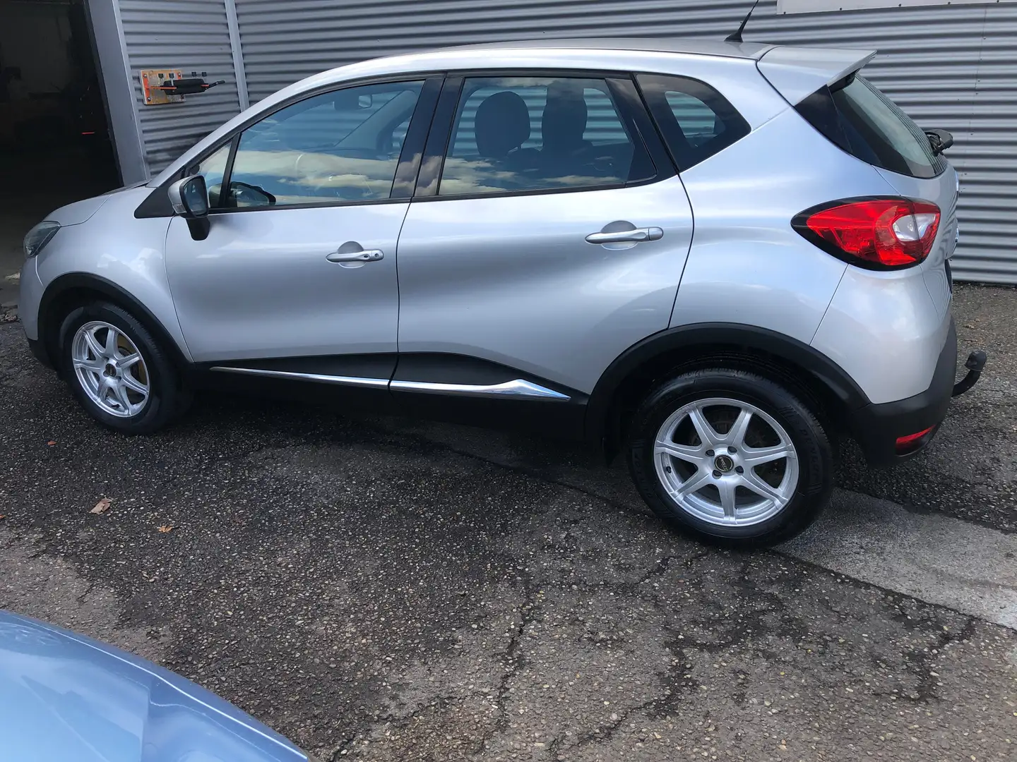 Renault Captur Captur Dynamique TCe 120 EDC #WENIG KM #AUTOMATIC# Silber - 2