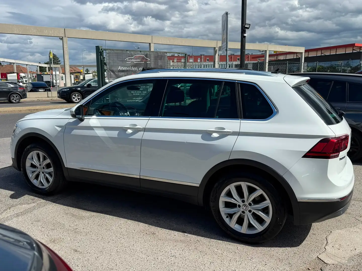 Volkswagen Tiguan Highline BMT/Start-Stopp 4Motion Weiß - 2