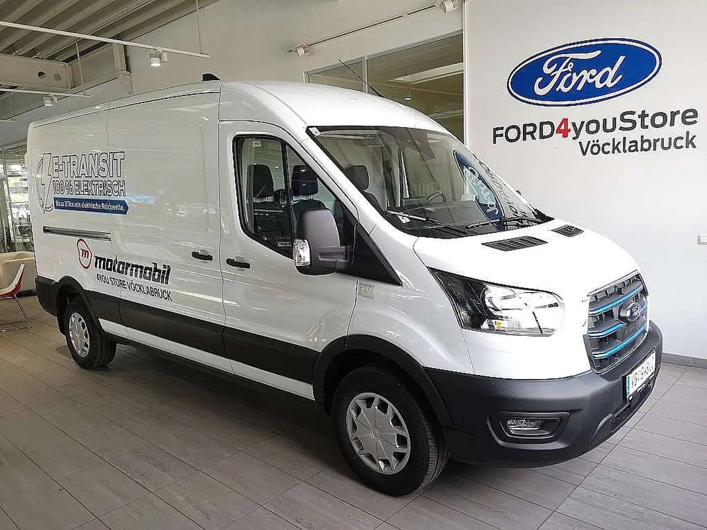 Ford E-Transit E-Transit Kasten 67kWh/135kW L3H2 350 Trend Blanc - 1
