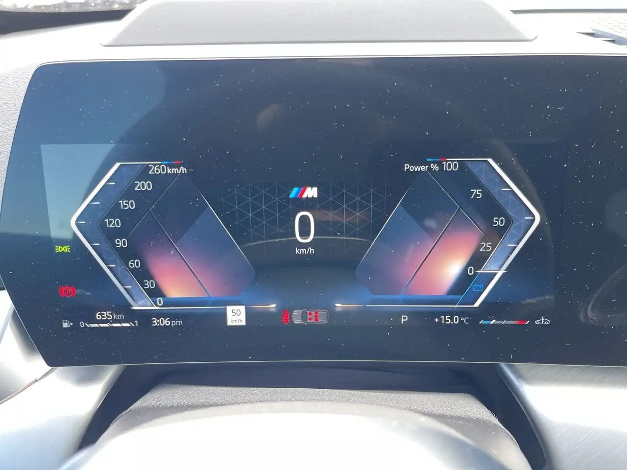 BMW X1 снимка BMW X1