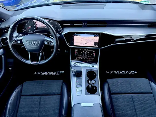 Audi A6 Avant view 11