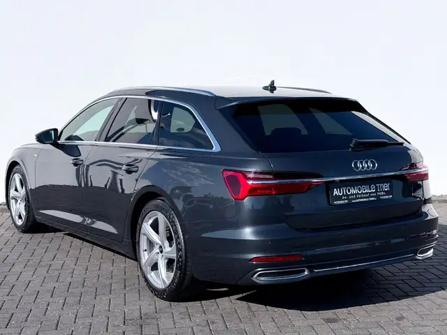 Audi A6 Avant view 7