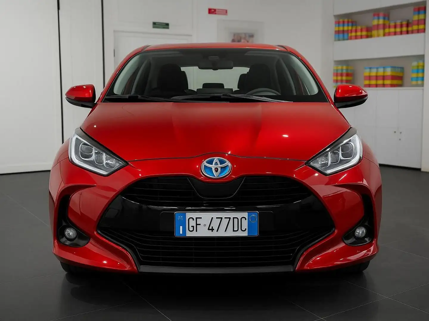 Toyota Yaris Yaris IV 2020 1.5h Trend Rouge - 1