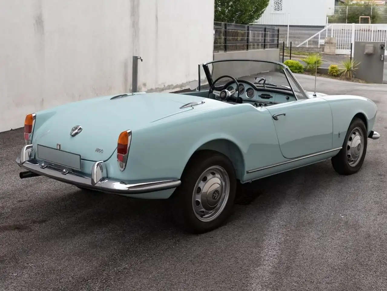 Alfa Romeo Giulia 1600 Spider, foto 4
