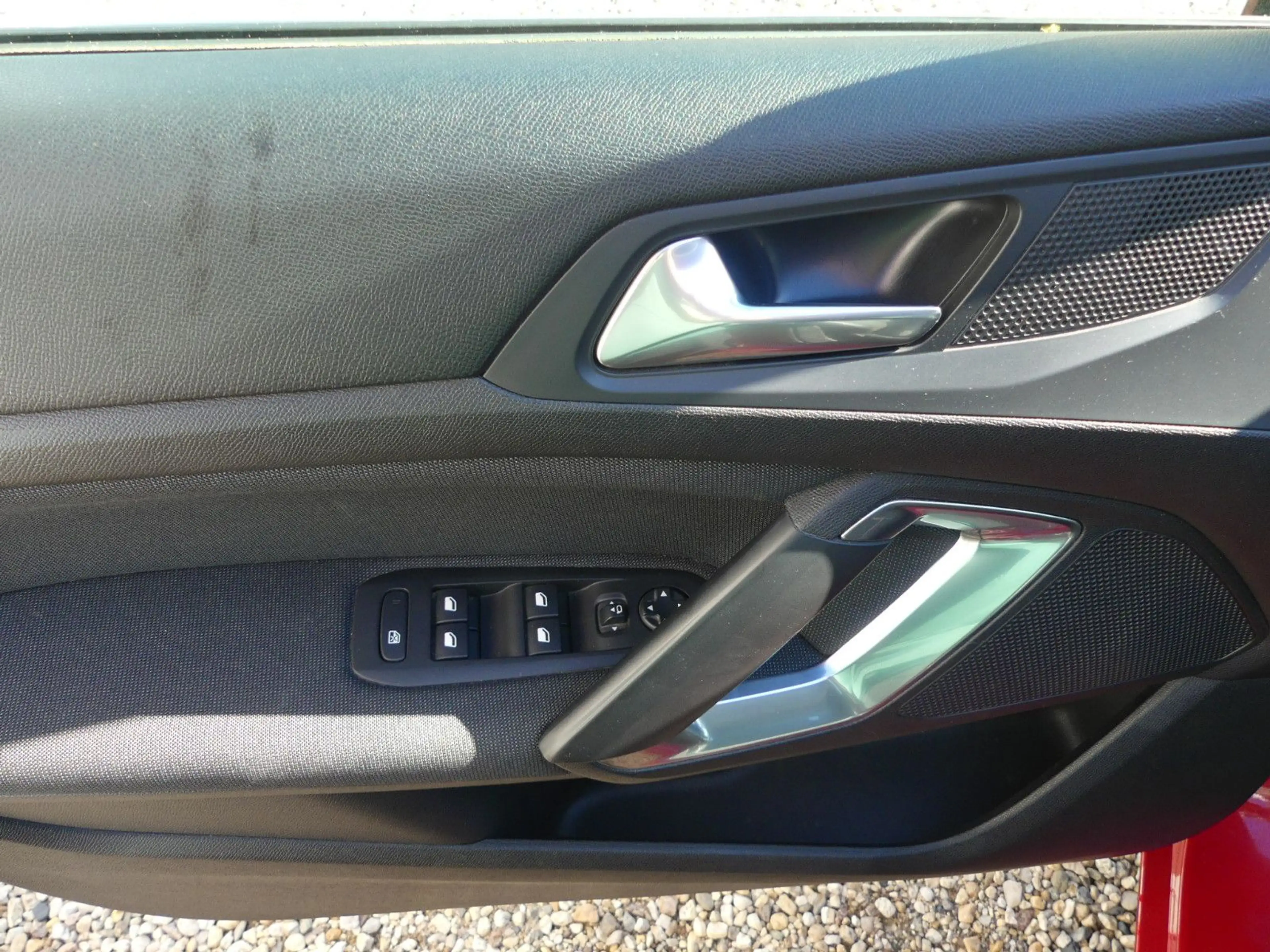 Peugeot 308 SW/Carplay/KeylessGo/Tempom./LED — photo 8