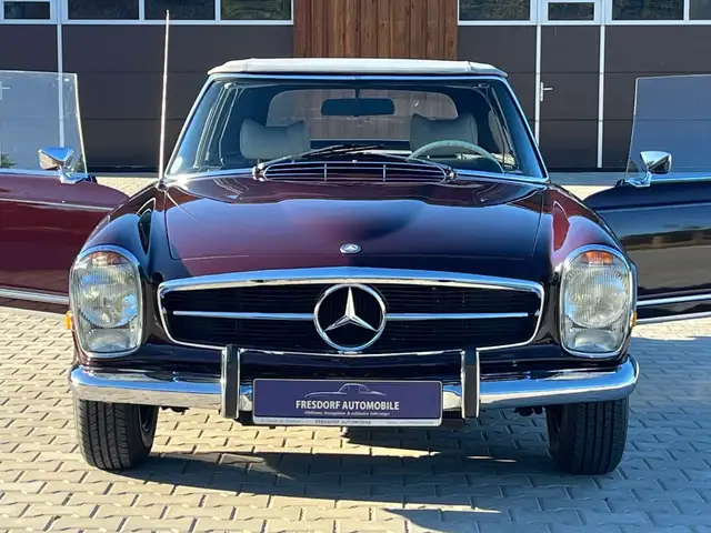 Mercedes-Benz 280 SL R113 Pagode Cabrio mit Automatik