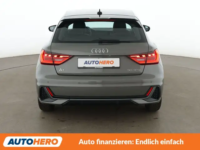 Audi A1 view 5