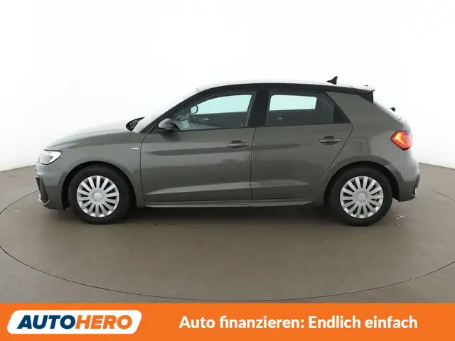 Audi A1 view 3