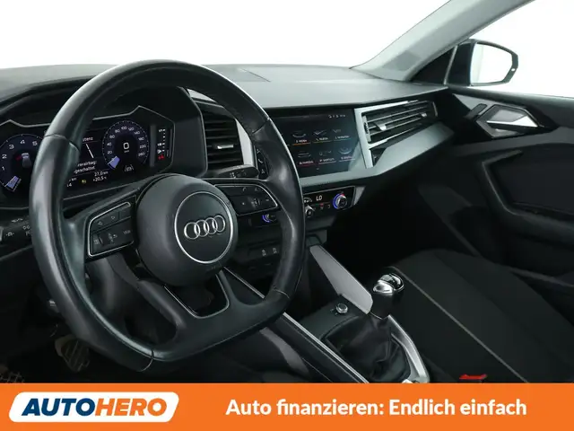 Audi A1 view 11