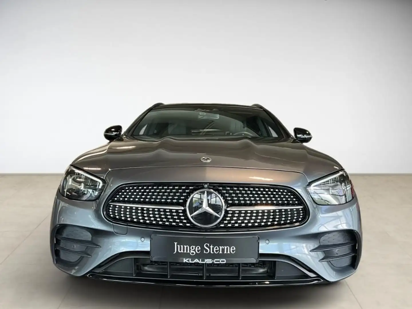 Mercedes-Benz E 400 d T AMG 4MATIC Pano Massage Night ACC Gris - 2
