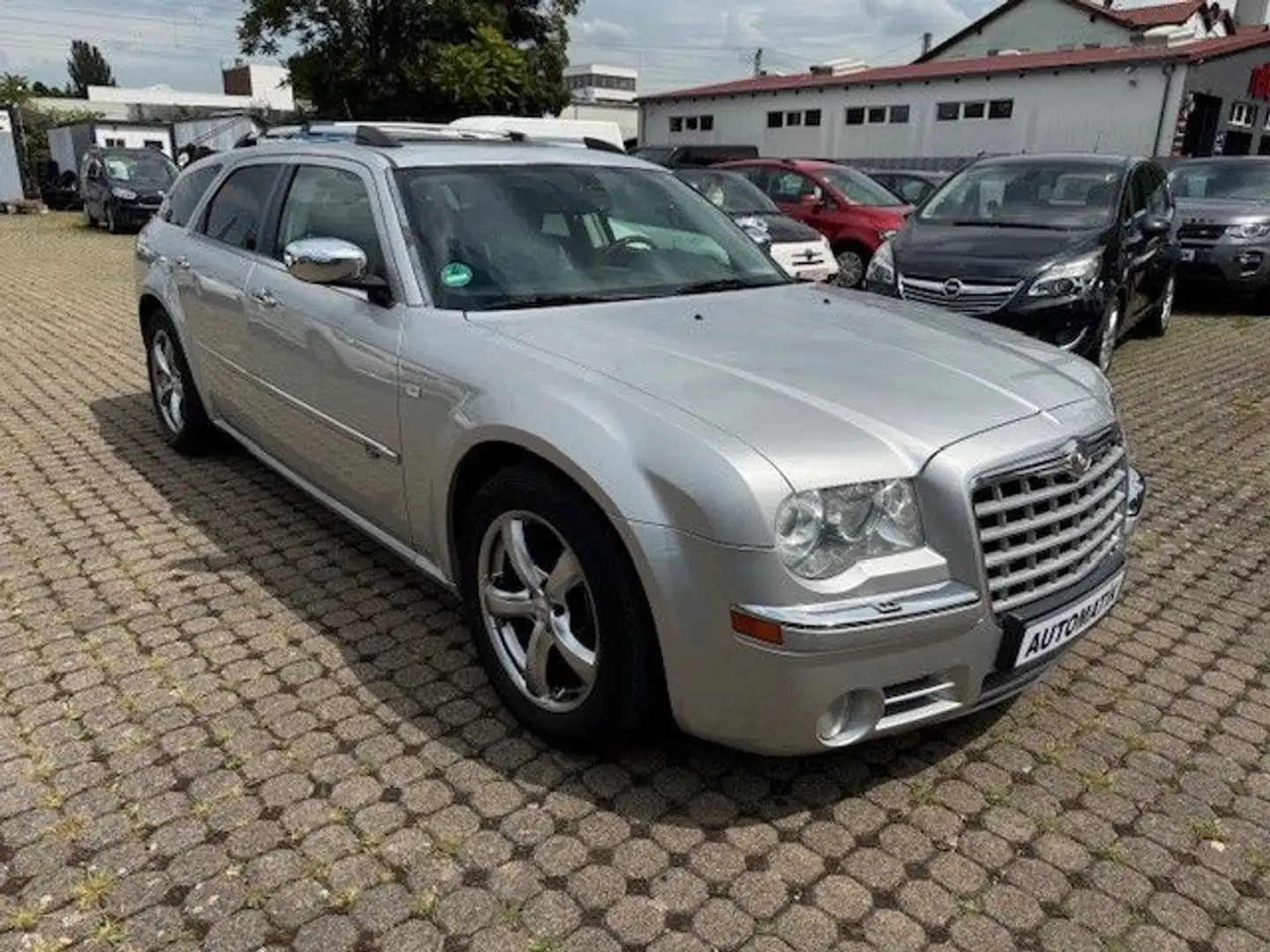 Chrysler 300C Touring 3.0 CRD Autom. Argent - 1