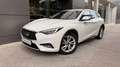 Infiniti Q30 1.5d Premium Weiß - thumbnail 1