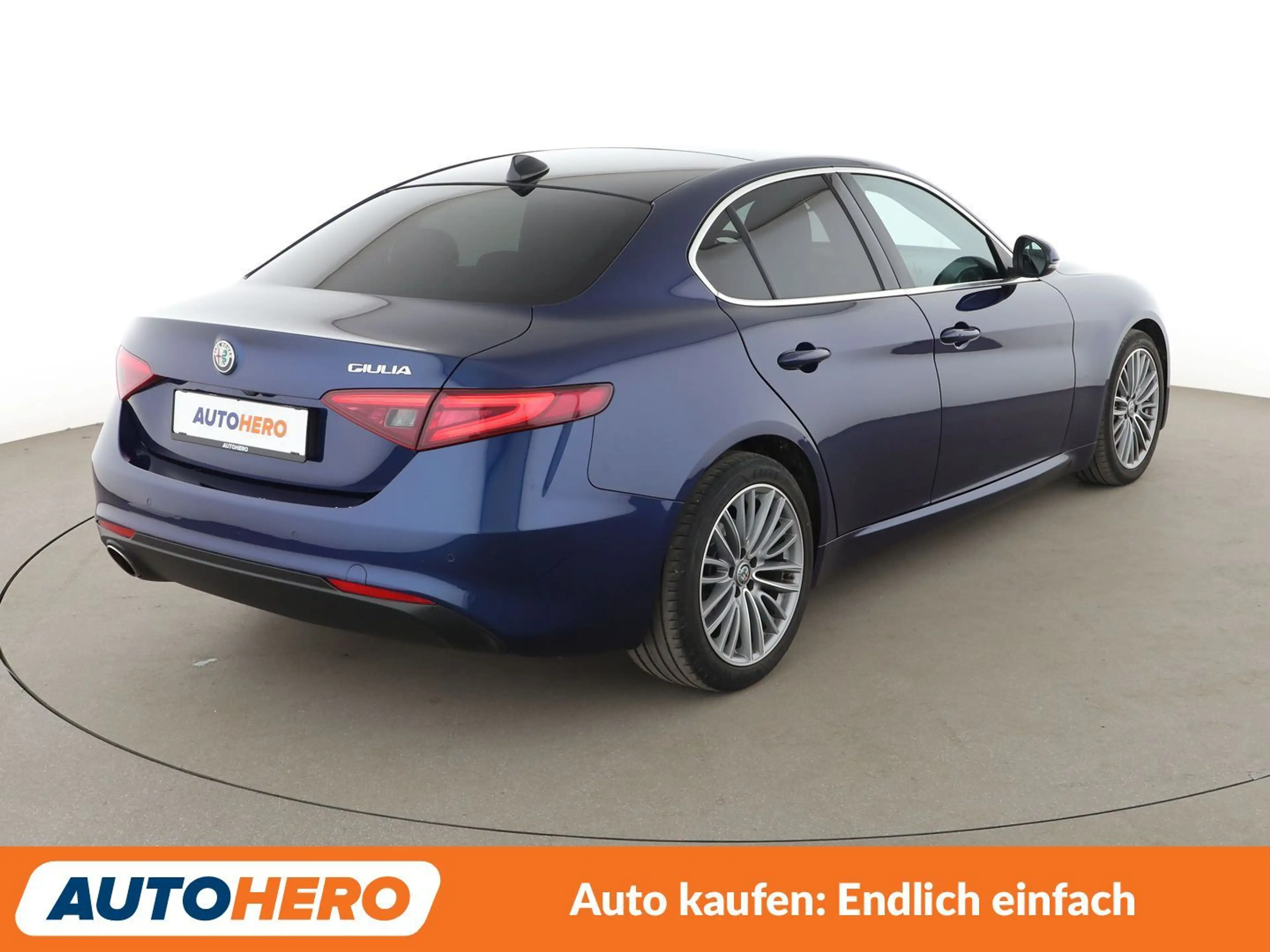 Alfa Romeo Giulia 2.0 Turbo Super Aut.*NAVI*XENON*ACC*CAM*PDC*SHZ* — photo 6